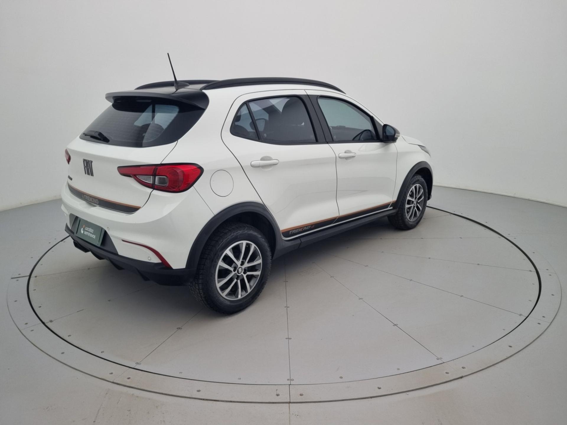 FIAT ARGO TREKKING 1.3 8V Flex